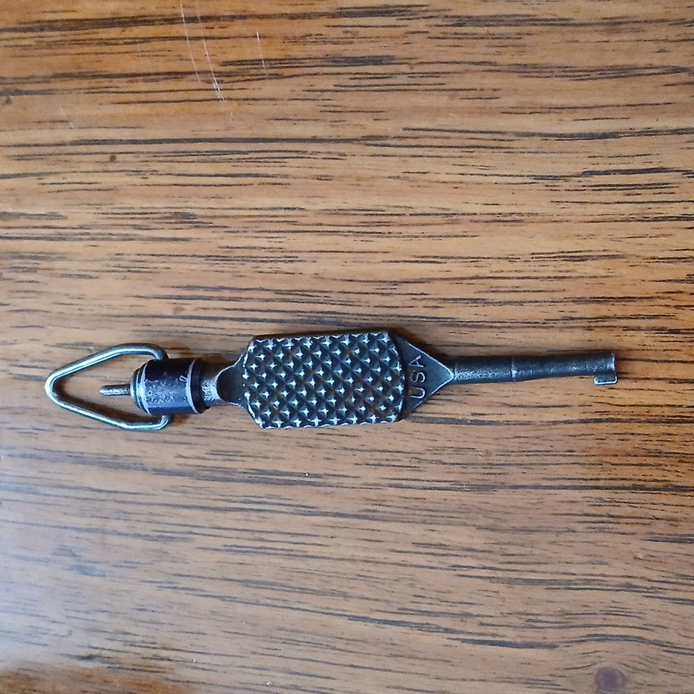 Handcuff Key